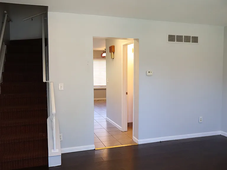 36806 Park Place Dr — Photo 8