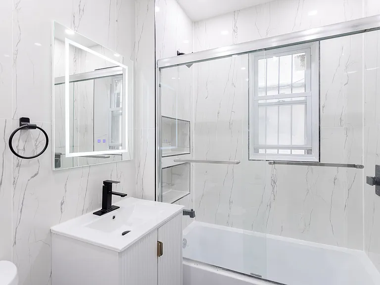 558 Empire Blvd #1R — Photo 11