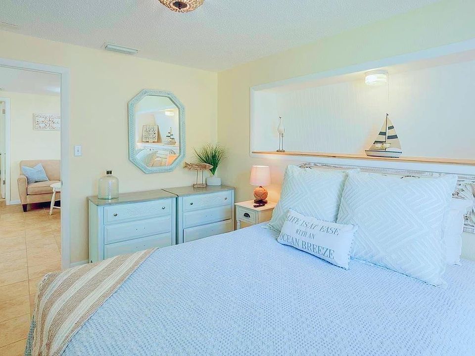 1st image of 645 Dogwood Ct