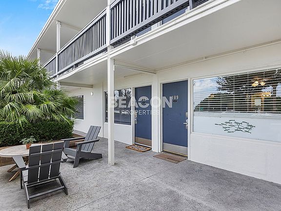 5th image of 7246 Wrightsville Ave #109