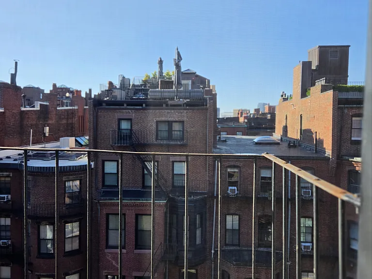 177 Commonwealth Ave #10 — Photo 23