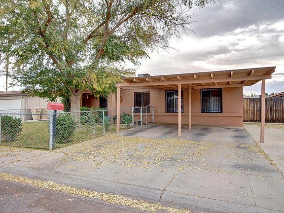 3rd image of 7207 W Montebello Ave
