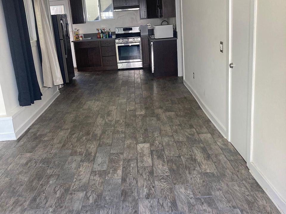 1st image of 204 Kelp St #1