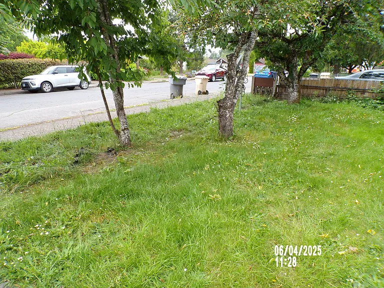 315 SE Lilly Ave — Photo 7