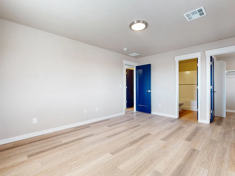 1027 Eagle Dr — Photo 22