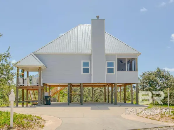 572 Cabana Beach Rd, Gulf Shores, AL 36542