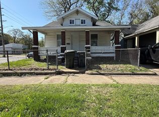 1153 E William St, Decatur, IL 62521