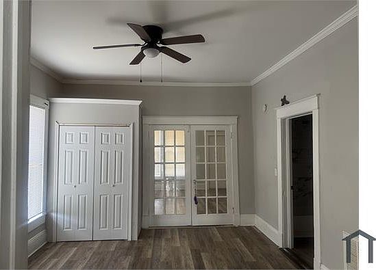 3rd image of 2900 E Bessemer Ave #A