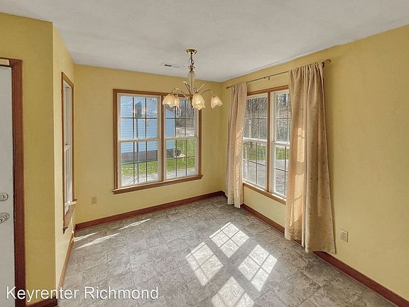 5th image of 6152 Dijon Dr
