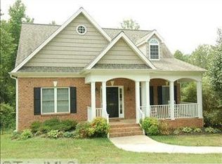 3916 Poindexter Ave, Winston Salem, NC 27106