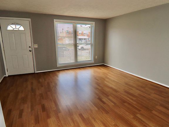 3rd image of 7413 Saint Patricia Ct