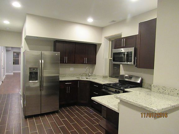 5th image of 3033 W Ainslie St #2