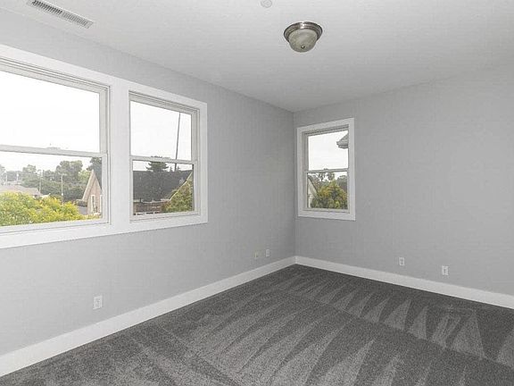 4th image of 411 Broadway APT C