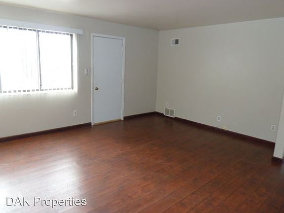 2nd image of N111W15835 Vienna Ct #24
