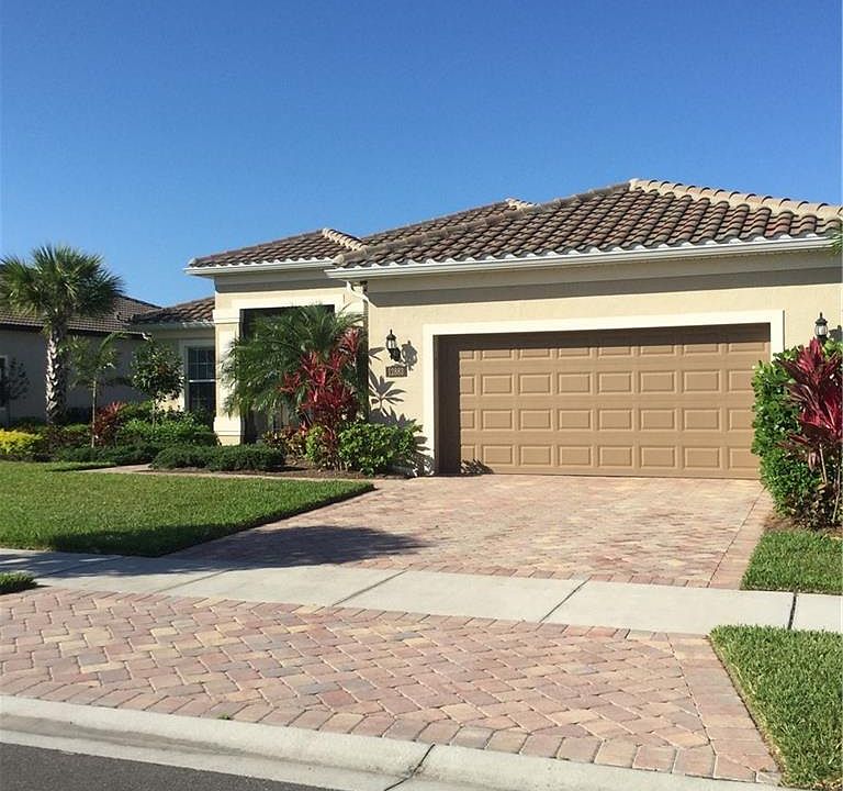 1st image of 12883 Chadsford Cir