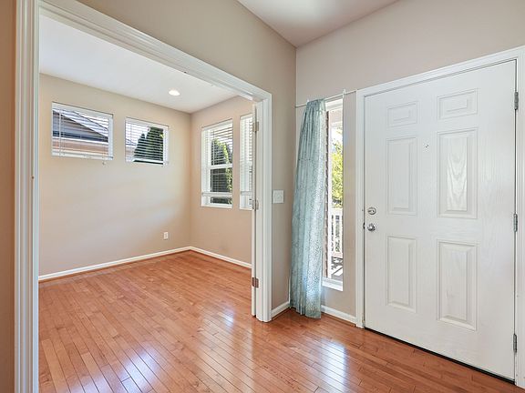 3rd image of 1690 Anthem Ln SW