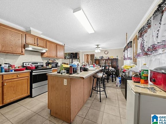 4th image of 74 Griggs Rd