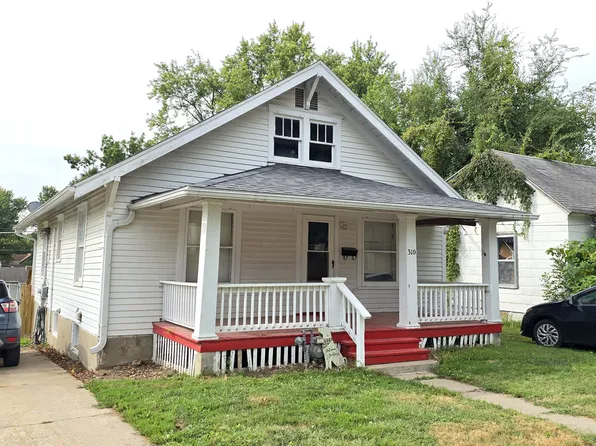 310 E 4th St, Carrollton, MO 64633