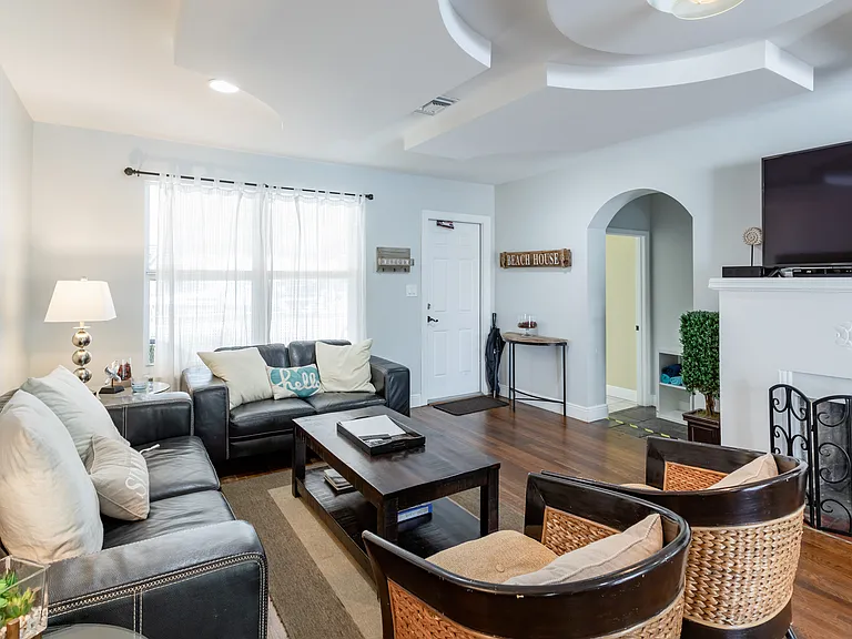 3205 Canal Dr — Photo 6