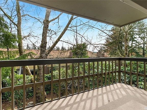 2nd image of 14630 NE 35th St APT 203
