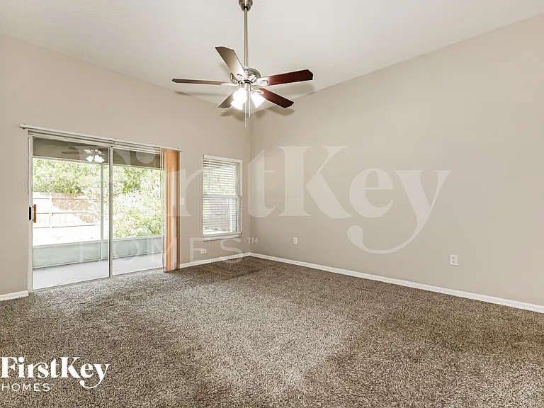 2409 Wheeler Groves Dr — Photo 9