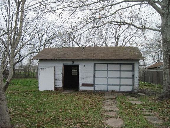 4th image of 226 County Road 691