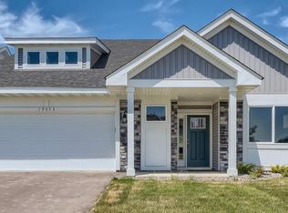 19100 Cloverleaf Way, Farmington, MN 55024