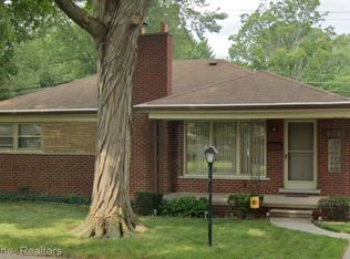 9315 Hemingway Ave, Redford, MI 48239