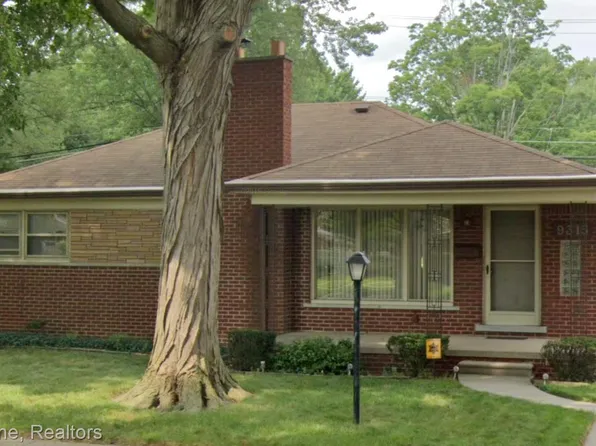 9315 Hemingway Ave, Redford, MI 48239