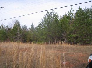 140 Willingham Rd, Chesnee, SC 29323