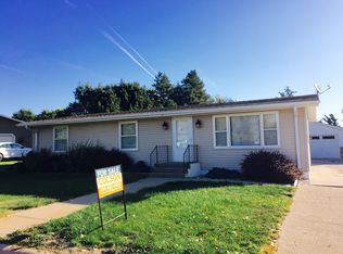 438 West 11th Street, Imperial, NE 69033