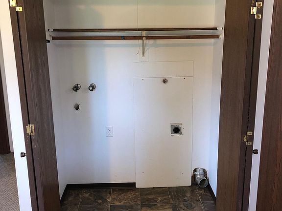 5th image of 111 N Johnson St #2