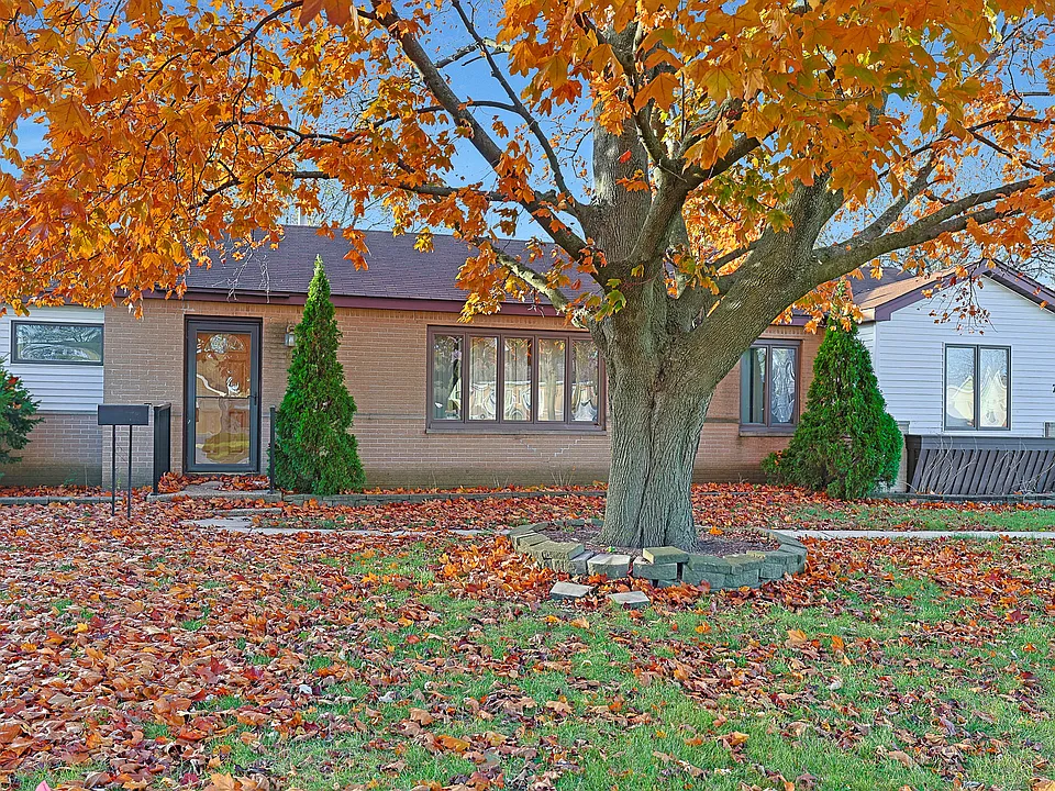 75 Carthage Ln