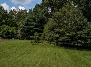 Oak Ave SE, Massillon, OH 44646