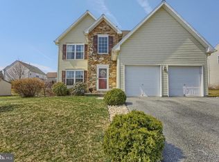 123 Winterson Dr, Hamburg, PA 19526