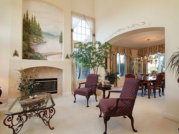 4th image of 3139 Willow Creek Pl