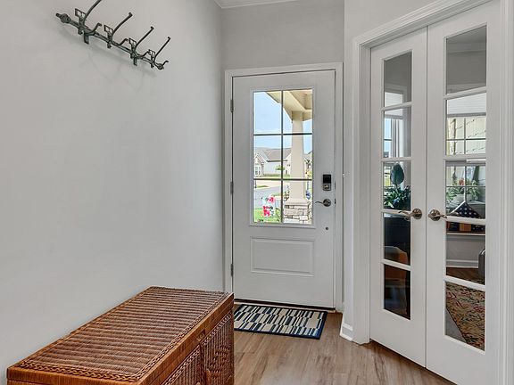 5th image of 4007 Scott Ct