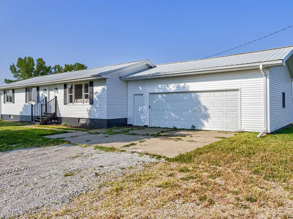 211 Cpl Roger Snedden Dr, Boone, IA 50036