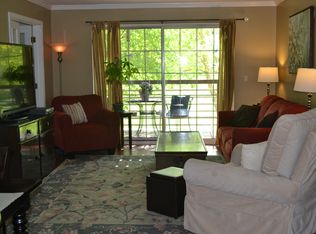 380 Hildred Dr, Burlington, VT 05401