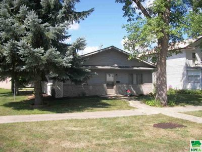 206 W 2nd St, Sutherland, IA, 51058