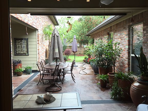 Covered and uncovered patio.