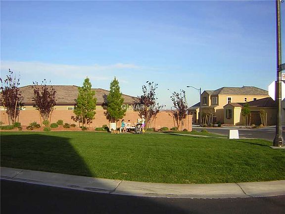 5th image of 10649 Sand Mountain Ave
