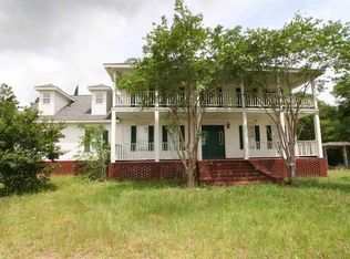 101 Bogia Rd, Walnut Hill, FL 32568