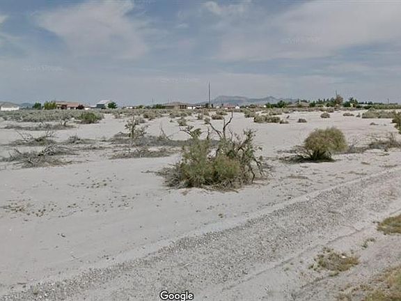 3rd image of 3200 Sagebrush Ave