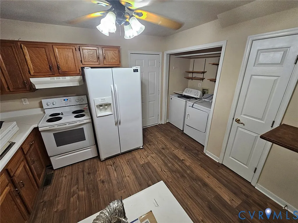 4 bed, 2.0 bath, 1615 sqft, $2,200 — Photo 3