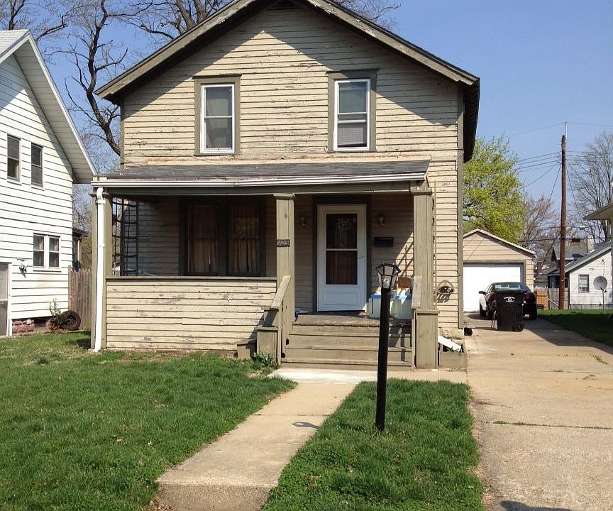 1st image of 123 E Eckman St