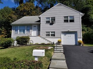 17 Montrose Rd, Yonkers, NY 10710