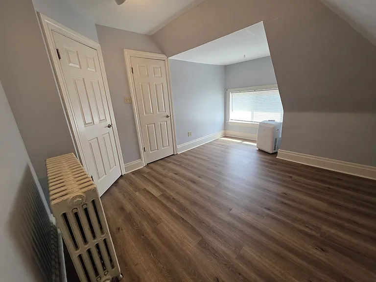 419 Florence Ave #2 — Photo 16