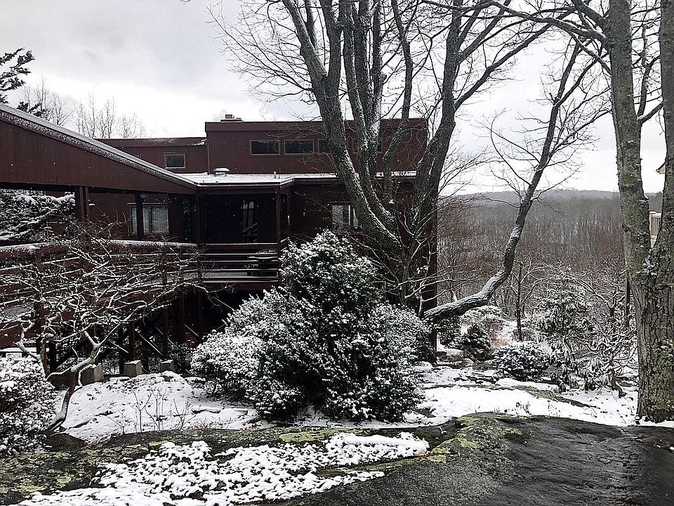 332 Snead Dr, Fairfield Glade, TN 38558 Zillow