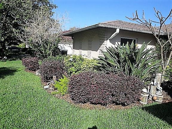 5th image of 2830 Meadow Hill Dr N